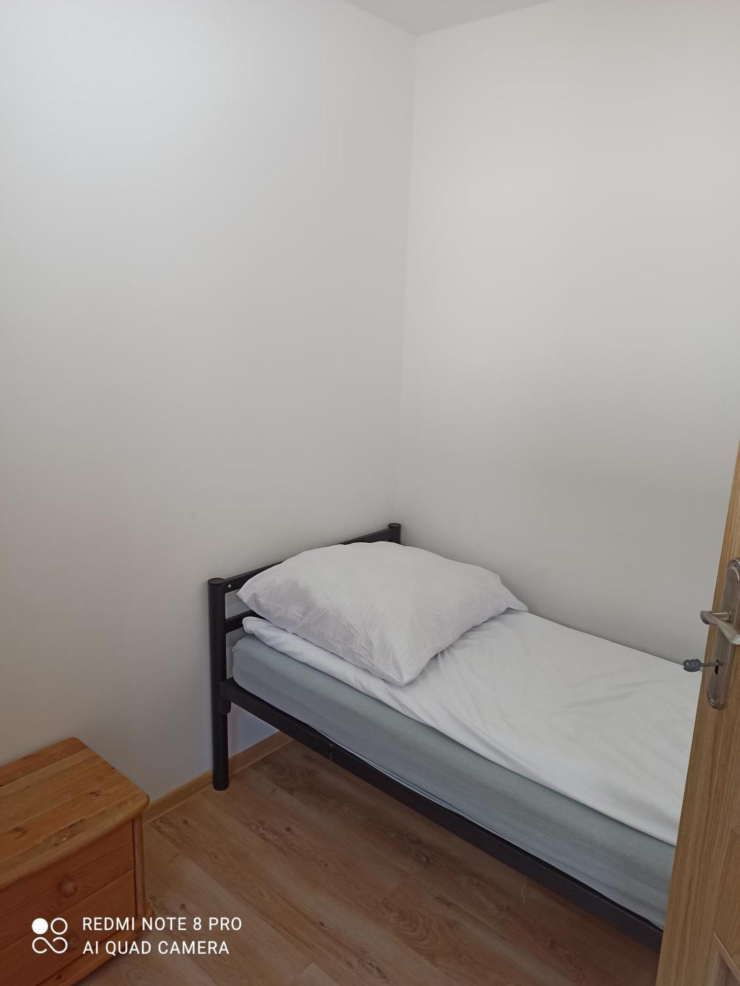 Domki Pod Sosnami Miedzychod Room photo